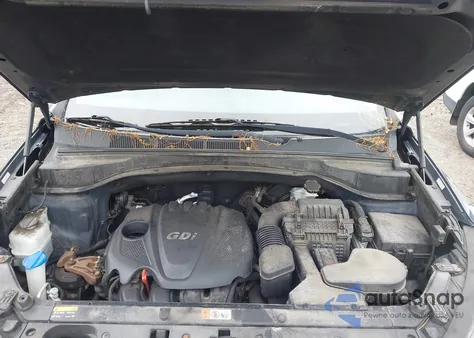 2016 Hyundai Santa Fe Sport 2.4L from USA, damaged, VIN 5XYZUDLB3GG313628